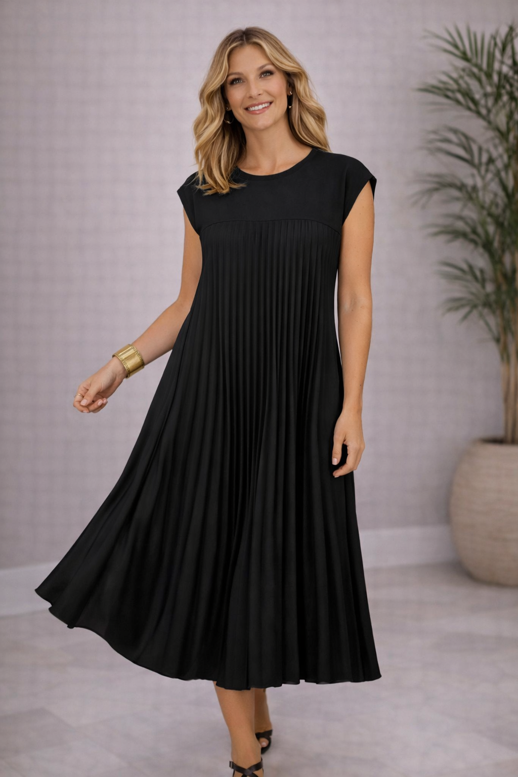 Luna Pleated Maxi Dress