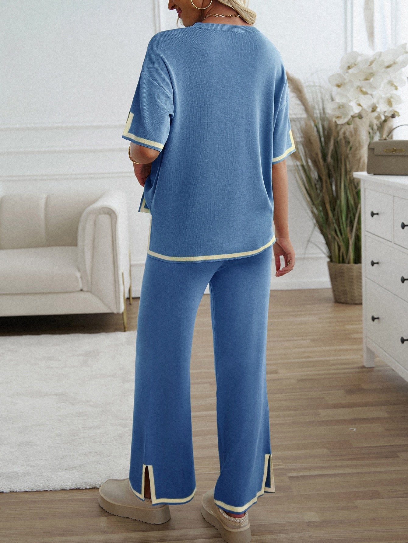Relaxed Two-Piece Lounge Set