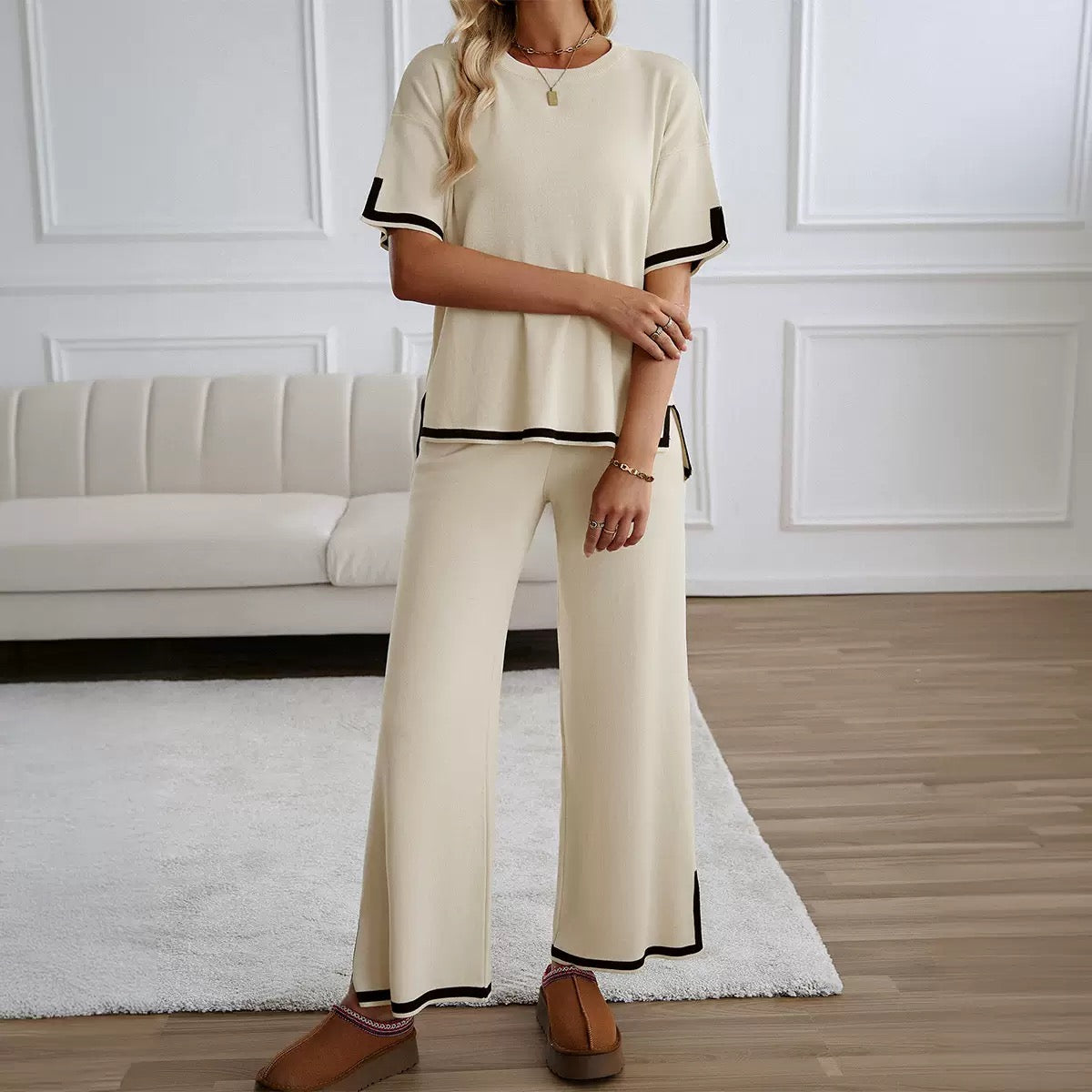 Relaxed Two-Piece Lounge Set